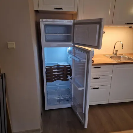 Studio, Sunny Fort, Sunny 써니비치