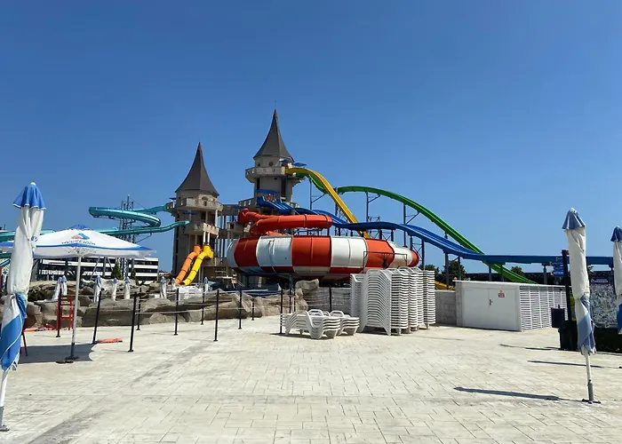 Studio, Sunny Fort, Sunny 써니비치